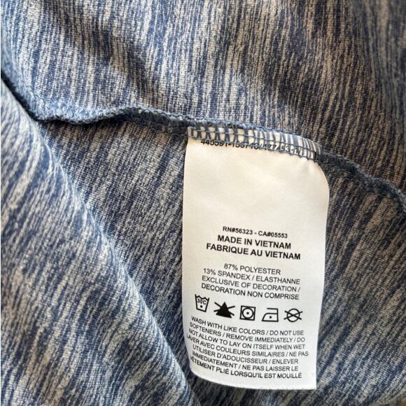 Nike Yoga Dri-Fit Cascade Cardigan Blue Medium - Picture 6 of 9